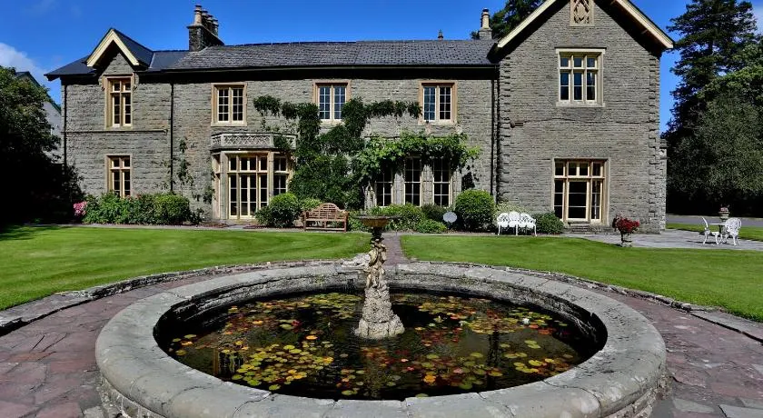 Llangattock Park House - Image 1