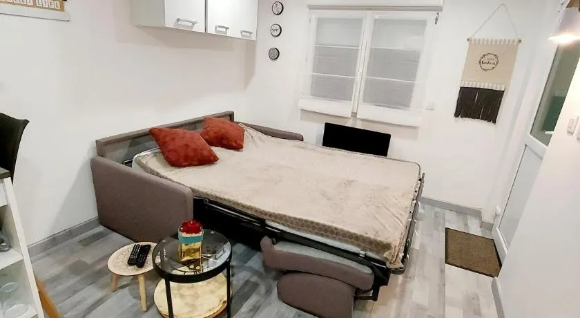 Quiet and cosy studio near Cattenom, Luxembourg and Metz - Image 1