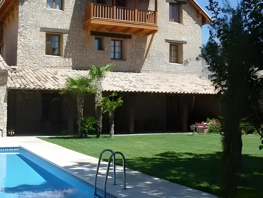 Tierras de Moya - Image 1