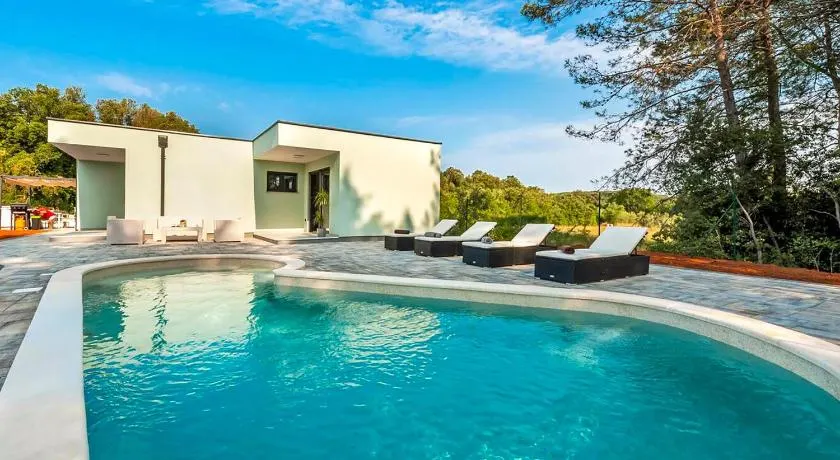 Amazing Home In Rovinj - Image 1