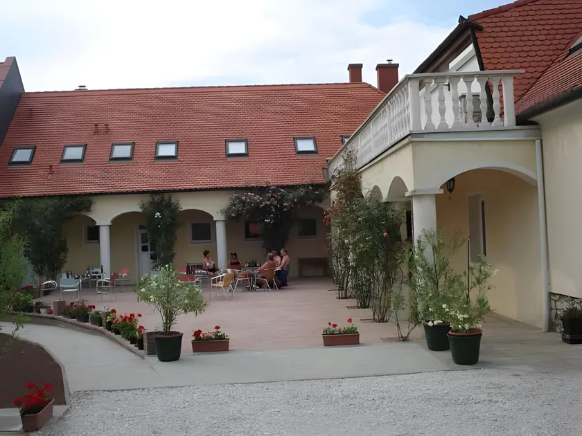 Bakony Panzió - Image 1