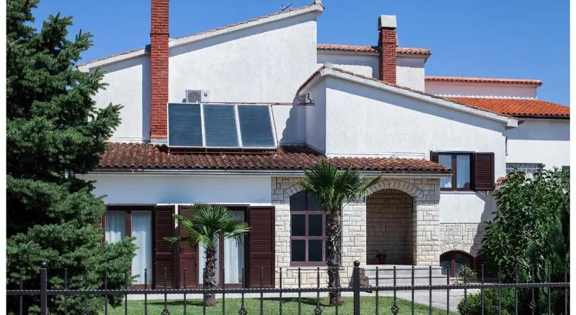 Apartments Moderno 2 - Image 1