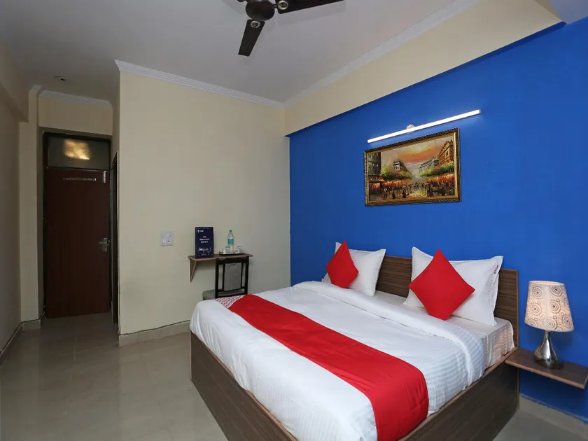 OYO 13278 Hotel Mohan Regency - Image 1