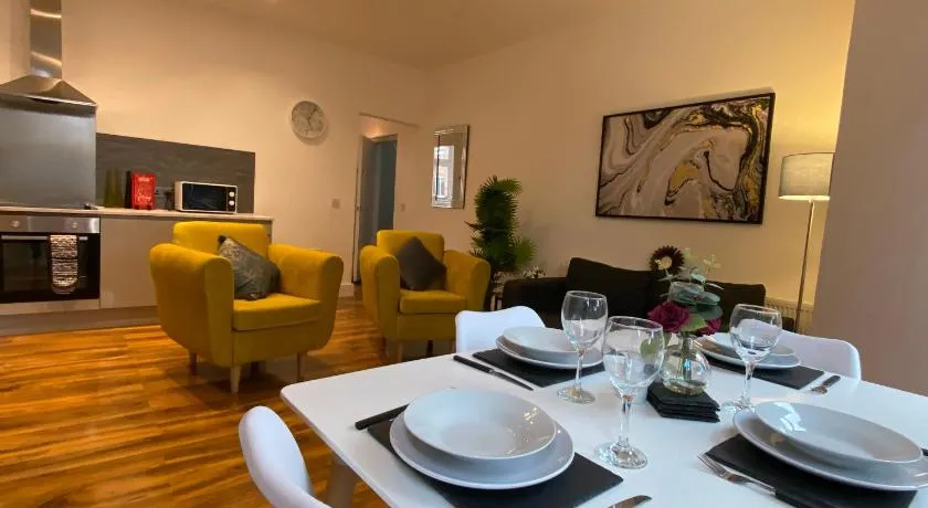 De Parys Flat 1 in Bedford - Image 1