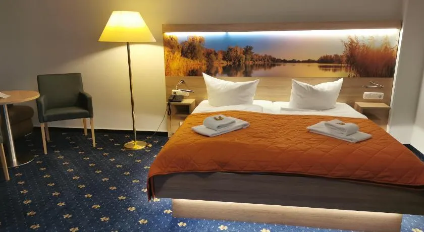 Hotel am Wariner See - Image 1