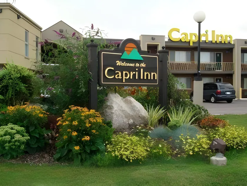 Capri Inn - Image 1