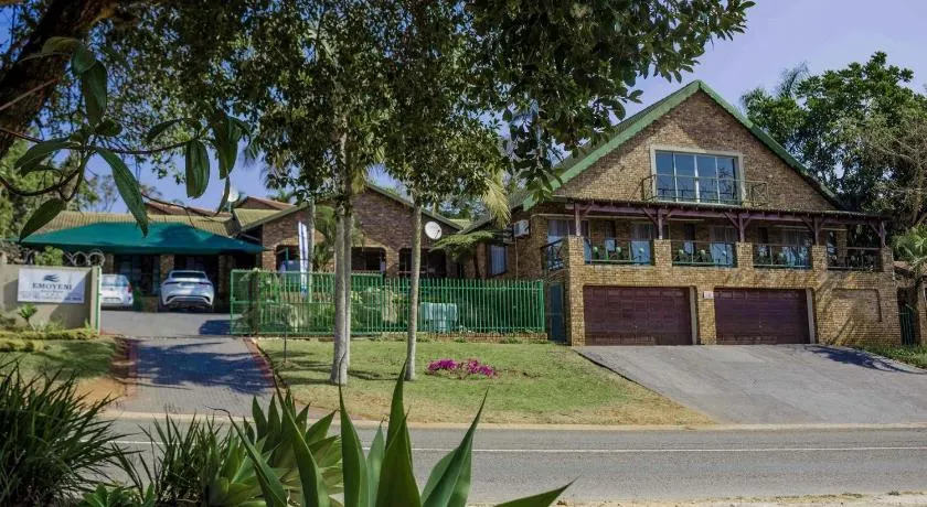 Emoyeni Guest House - Image 1