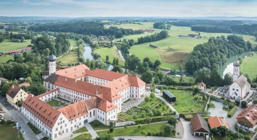 Hotel Josef im Kloster Beuerberg - Image 1