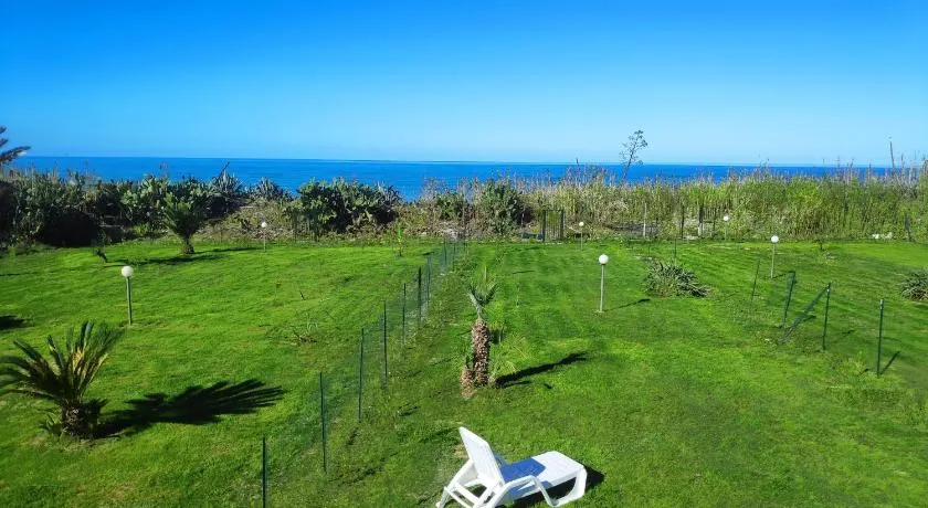 Campofelice Holidays East Villa - Image 1