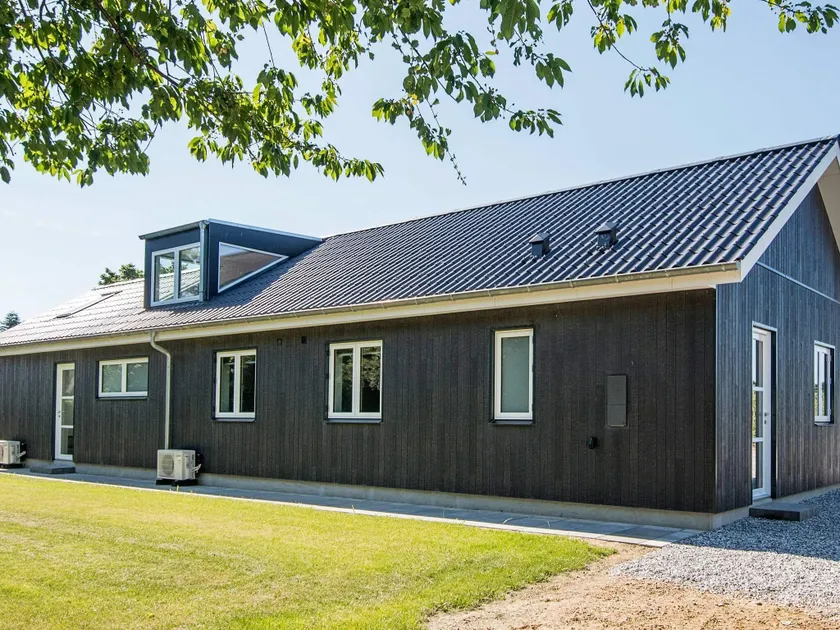 10 person holiday home in Juelsminde - Image 1