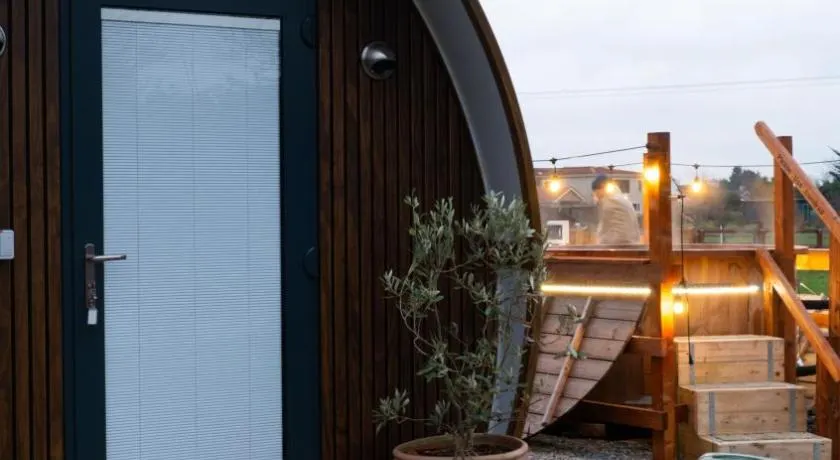 Hidden Acres- Luxury Glamping Pod - Image 1