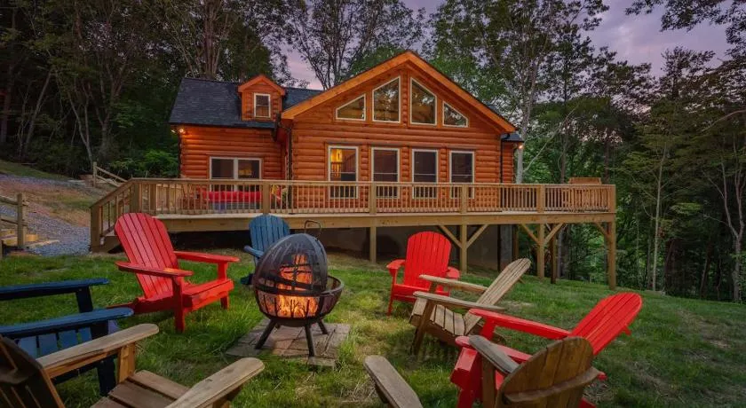 Modern Asheville Cabin Retreat - Image 1