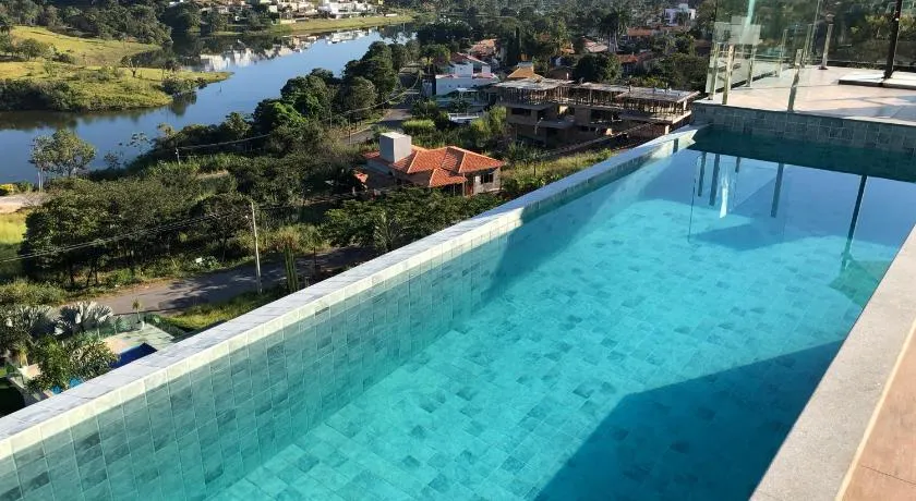 Suítes de Luxo Paraíso de Minas Escarpas - Image 1