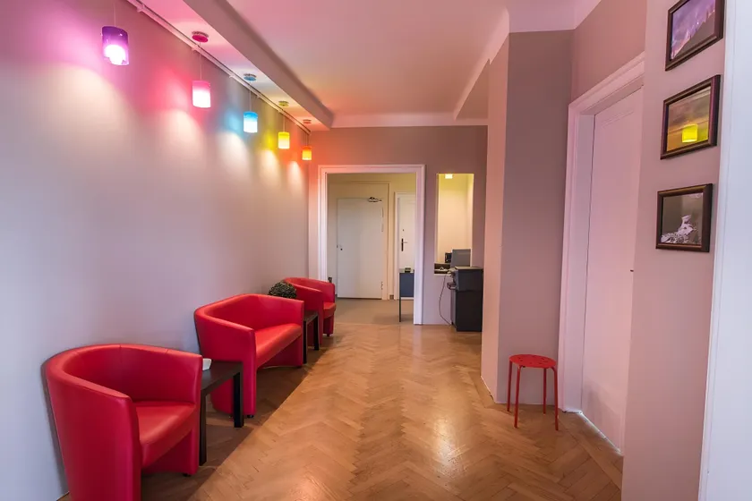 Bubble Hostel - Image 1