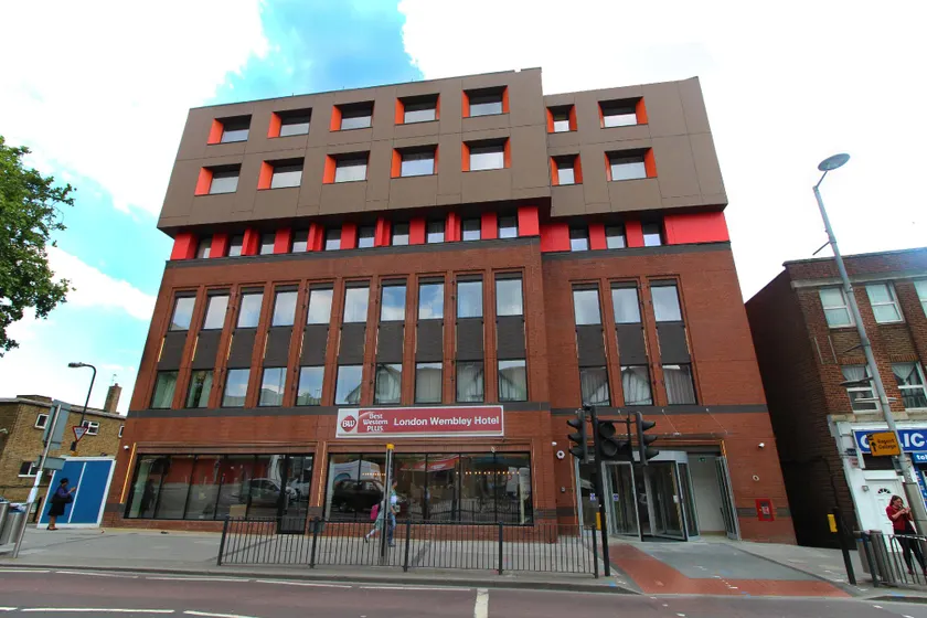 Best Western Plus London Wembley Hotel - Image 1