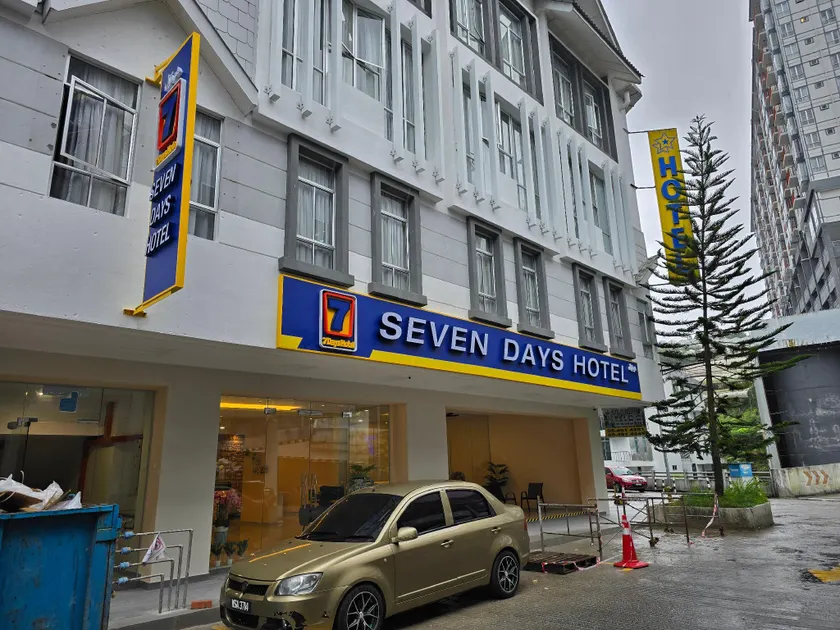 Seven Days Hotel @B3 - Image 1