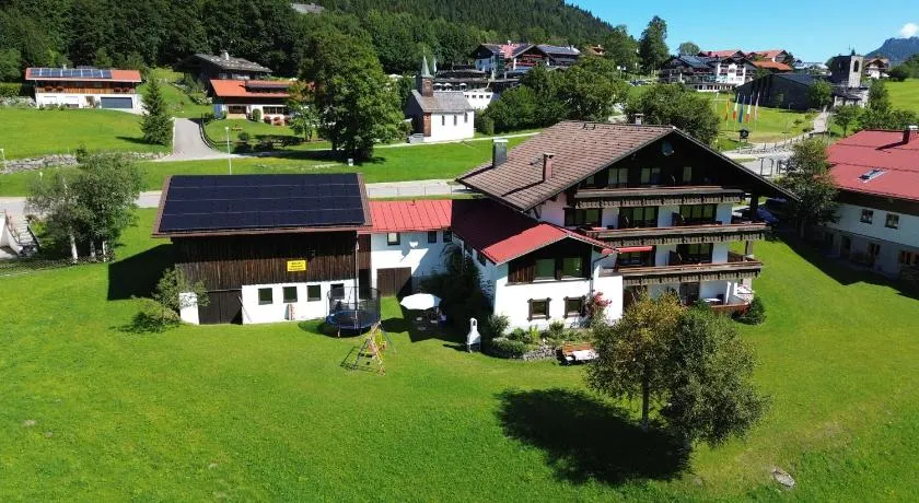 Familienorientierte tolle Ferienwohnung mit Terrasse und Garten | Skifahren in der Nähe - Image 1