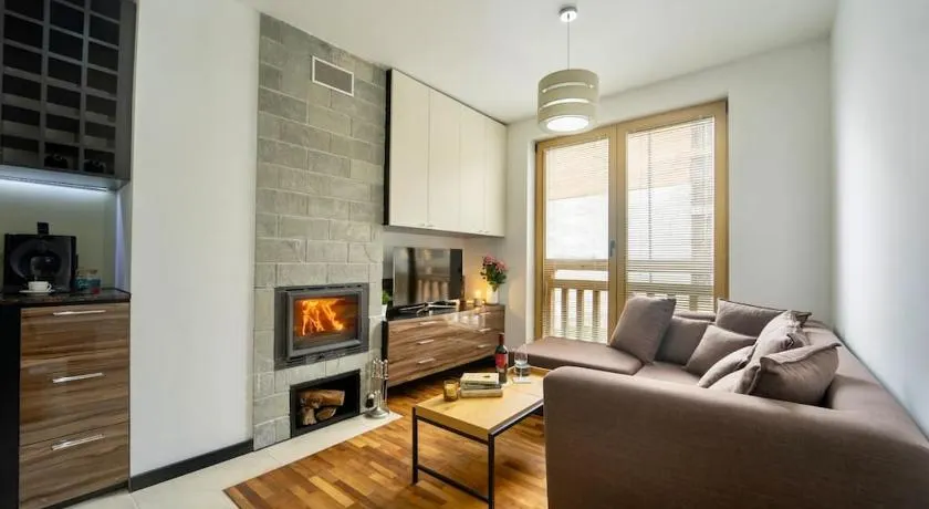 Secluded Mountain Cozy Studio with Fireplace - Image 1