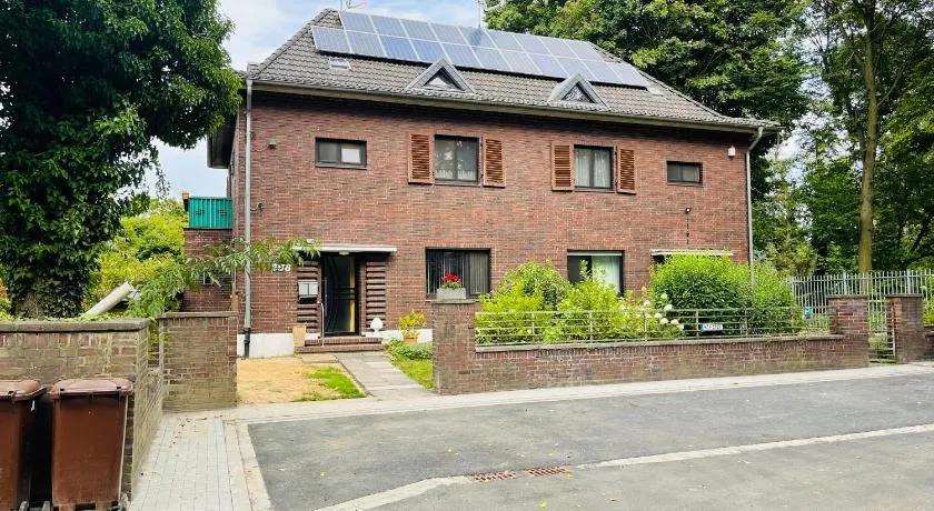 Cozy House - Image 1