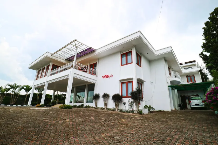 Villa Venetys Lembang by BWB - Image 1