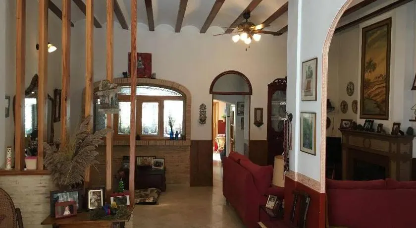 Casa de Pueblo en Navarres - Image 1