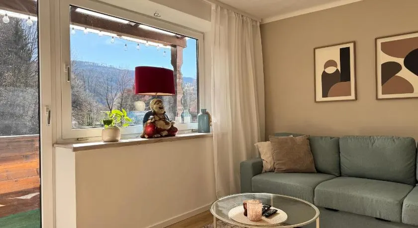 Ferienwohnung Edeltraud, fußläufig zum See und 20 Minuten vom Skigebiet entfernt - Image 1