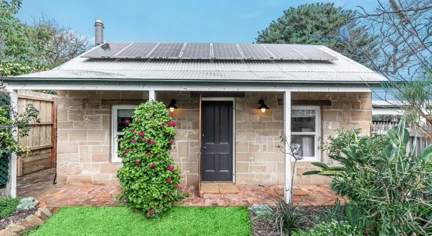 Mickle Cottage - Image 1