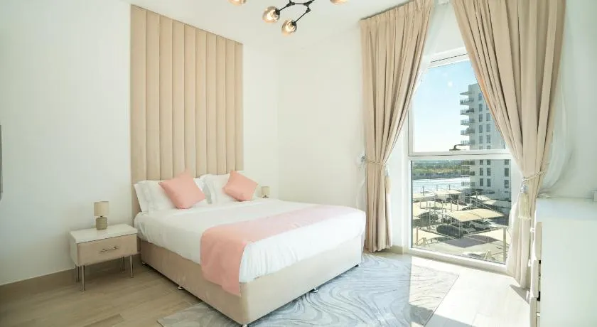 1BR Heaven in Yas Waterworld Yas Bay - Image 1