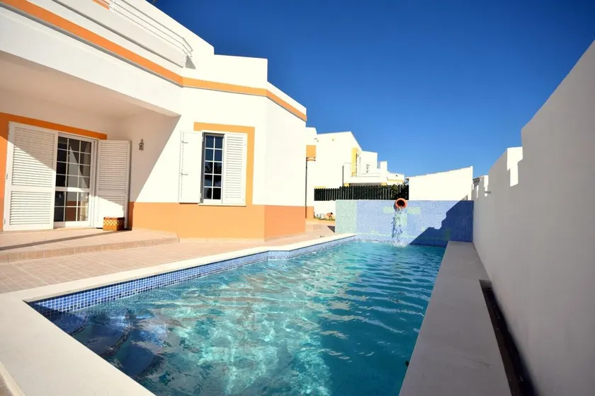 Villa Na Galé com Piscina Privada V3 - Image 1