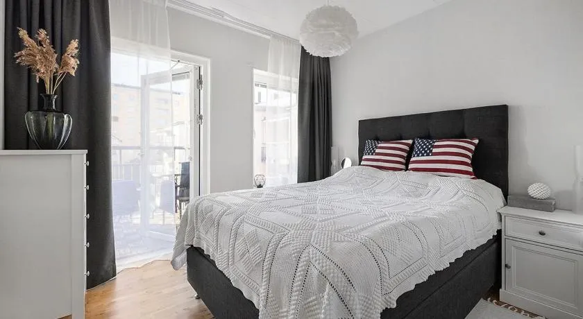 Stylish City Apartment Stockholm - Image 1