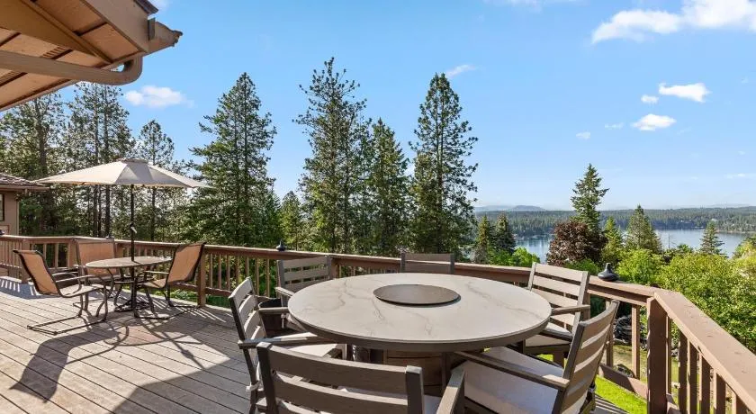 Lake View on Lookout Coeur d' Alene ID - Image 1