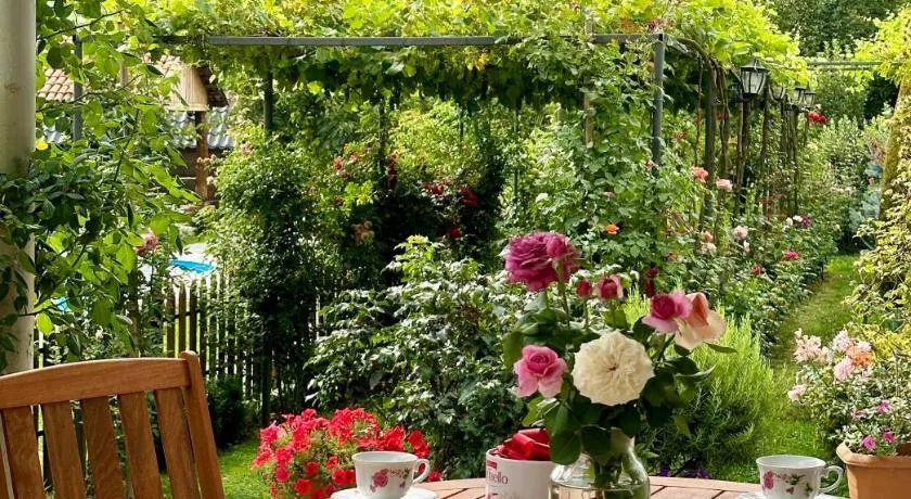 Guest House Gardenia & Wine Cellar - Image 1