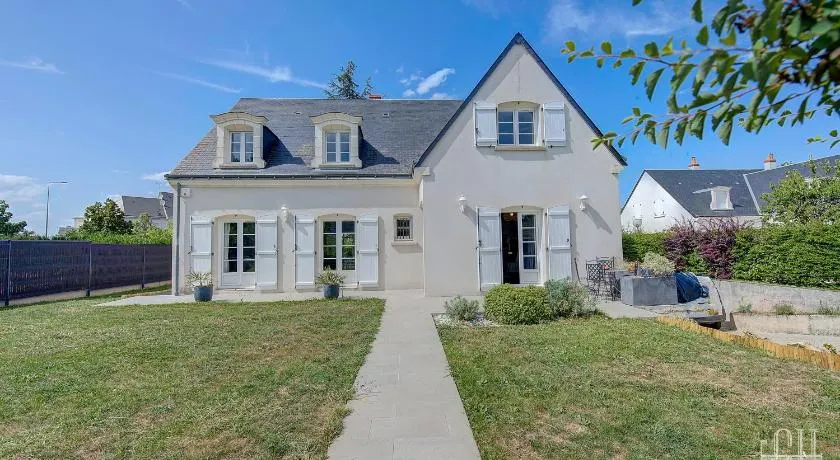 Maison familiale - Spacieuse - Jardin - Parking - Image 1