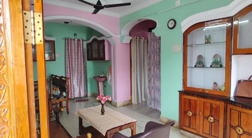 AVI Homestay Palakollu - Image 1