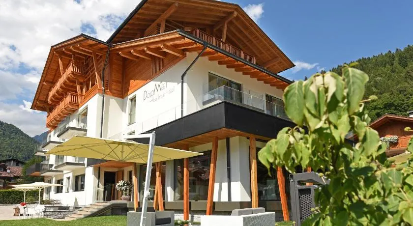 Dolomeet Boutique Hotel - Image 1