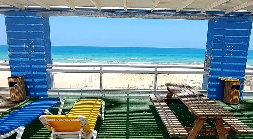 apart hotel tlv/bat yam beach front 834 - Image 1