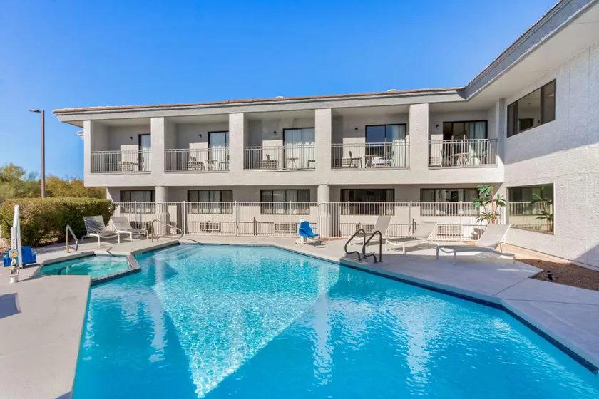 Spark by Hilton Fountain Hills Scottsdale - Image 1