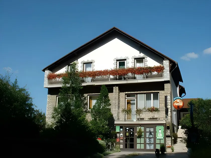 Muskátli Panzió - Image 1