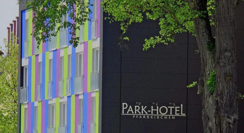 Parkhotel Pfarrkirchen - Image 1