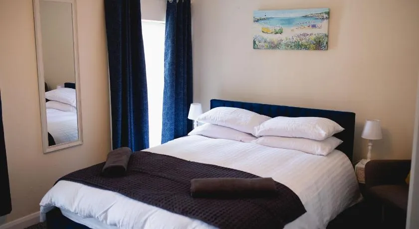 Ballycastle 7A Diamond 2 bedroom apartment - Image 1