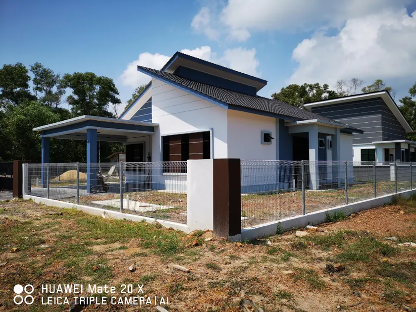 Melur Guesthouse - Image 1