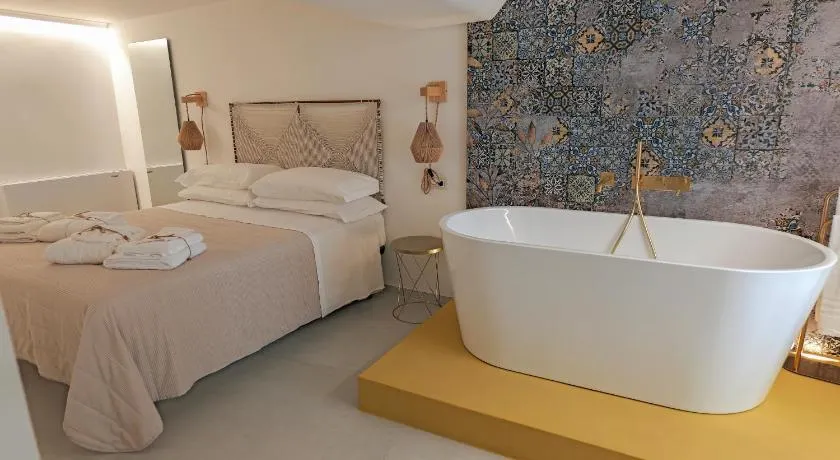 Palazzo Bellini Suite & Rooms - Image 1