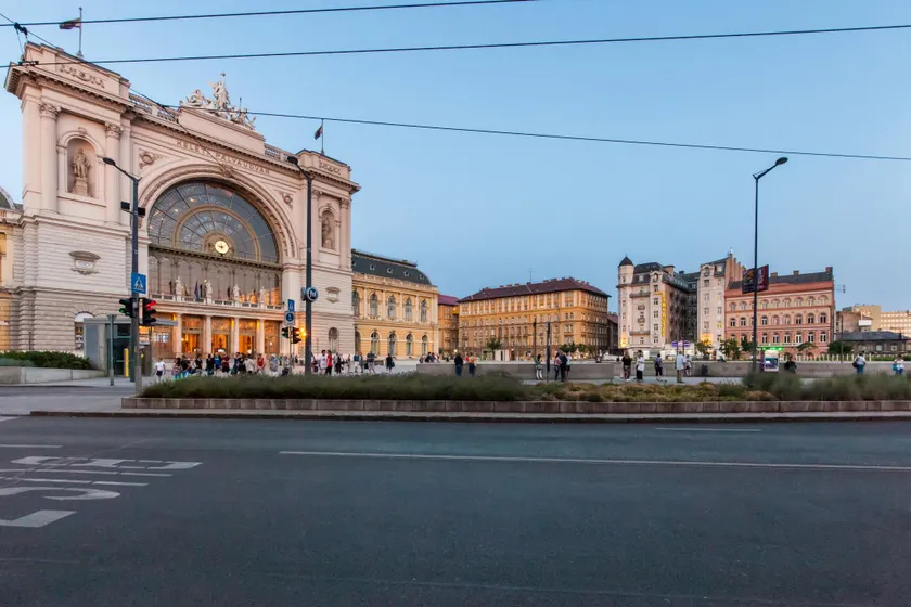 Hotel Golden Park Budapest - Image 1