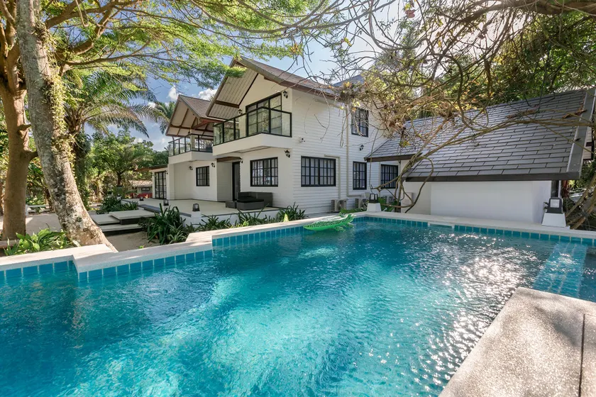 Beach House Pool Villa - Image 1