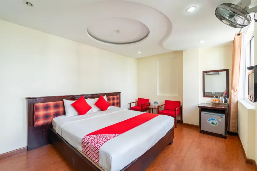 OYO 240 Pearl Sea Hotel Da Nang - Image 1