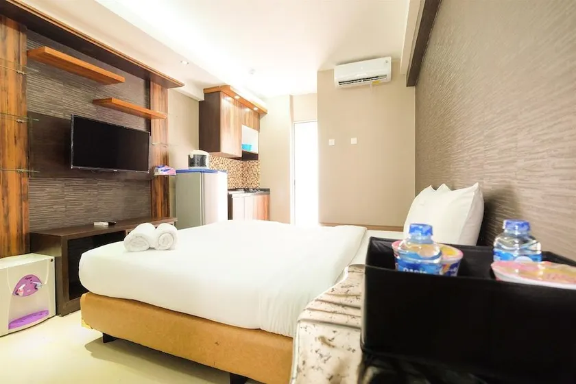 Simple Studio Bassura City Apartment - Image 1
