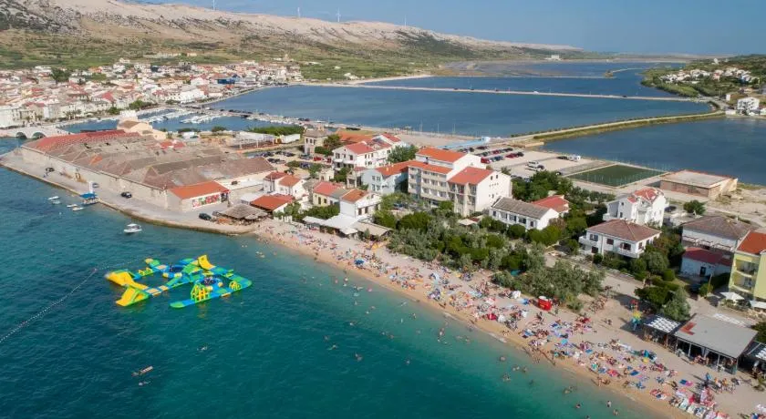 Apartments Galeb Pag - Beach - Image 1