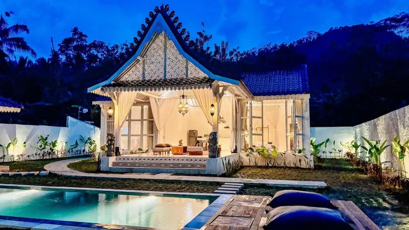 Hafrana Villa by AGATA - 700sqm 2BR Villa with Private Pool & Jacuzzi - Image 1