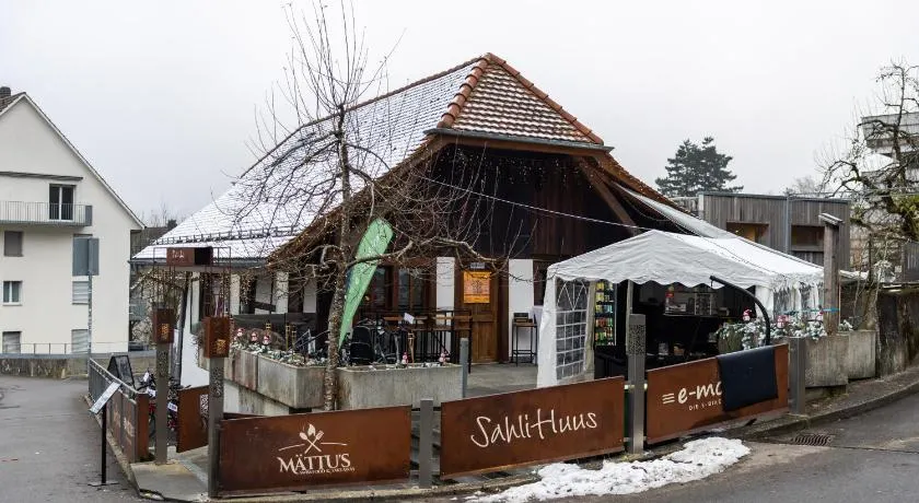 Sahlihuus Unterkunft - Image 1