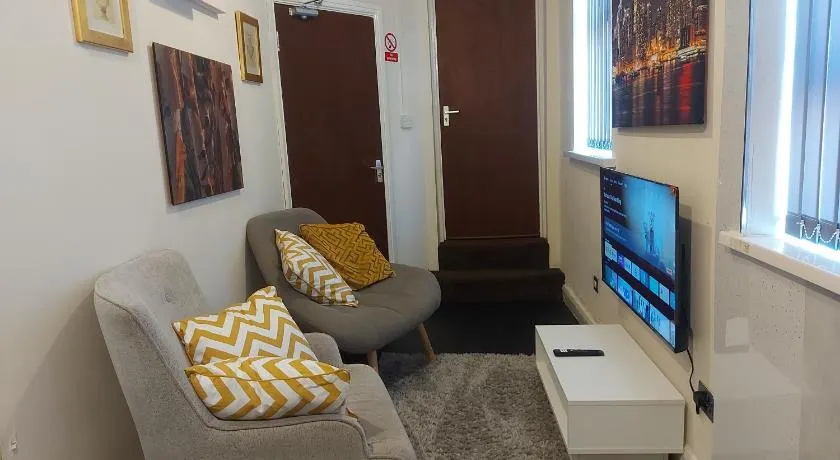 Private 1 Bed Flat Near The Aston Villa Park - Image 1
